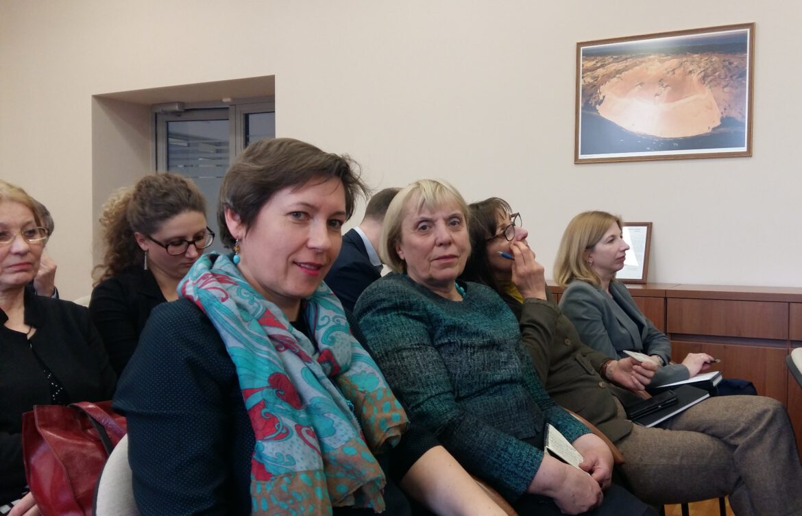 socmin nelygybes pristatym