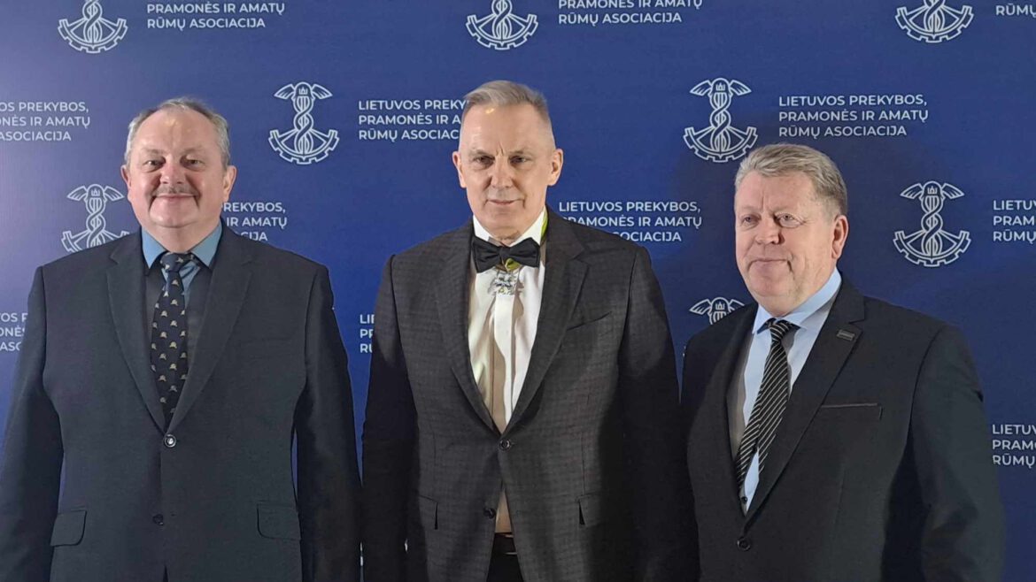 68213919-fc9f-4b8c-ba74-09a916875080